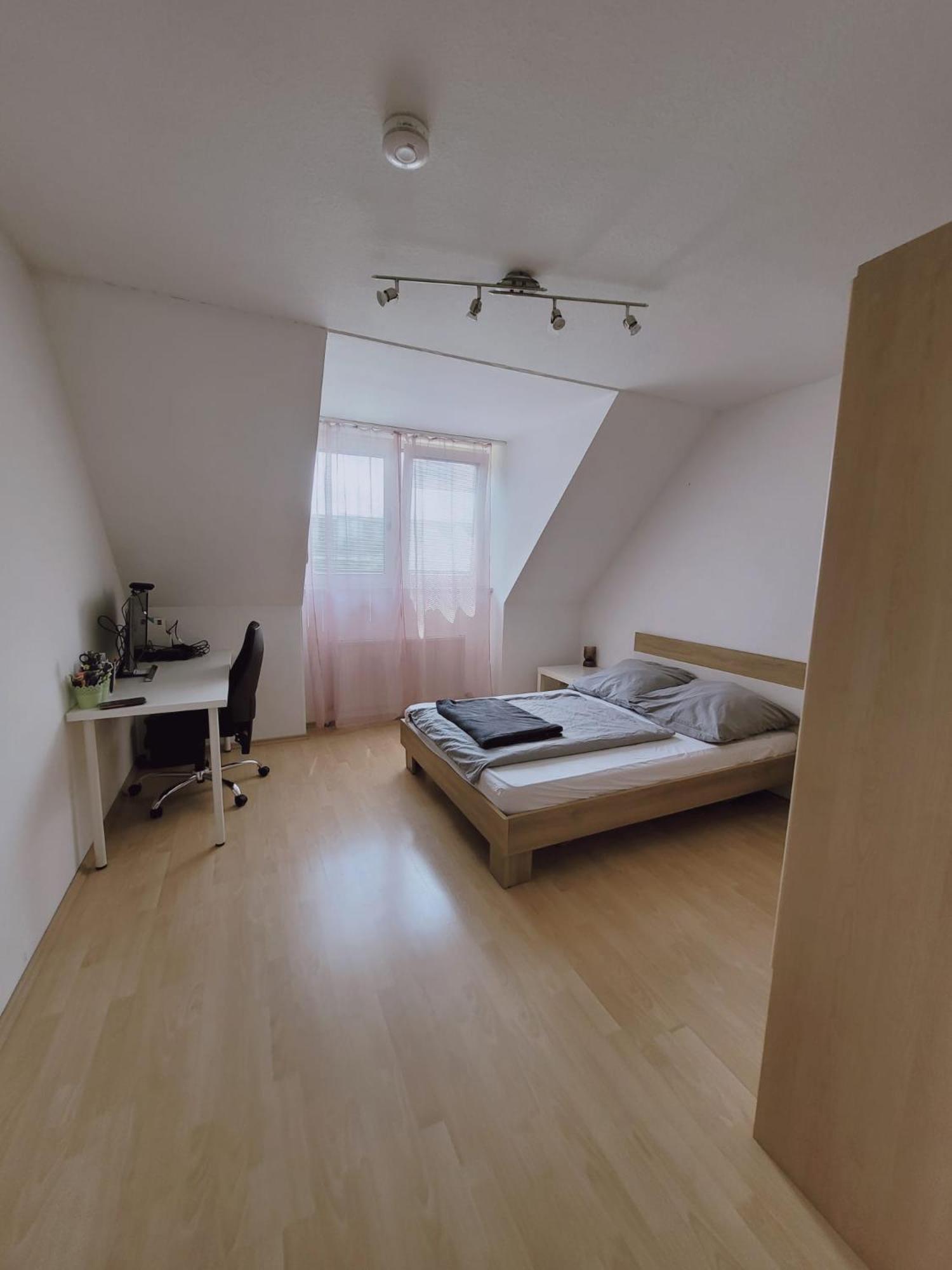 Zentrale 2 Zimmer-wohnung Mit Balkon Bayreuth