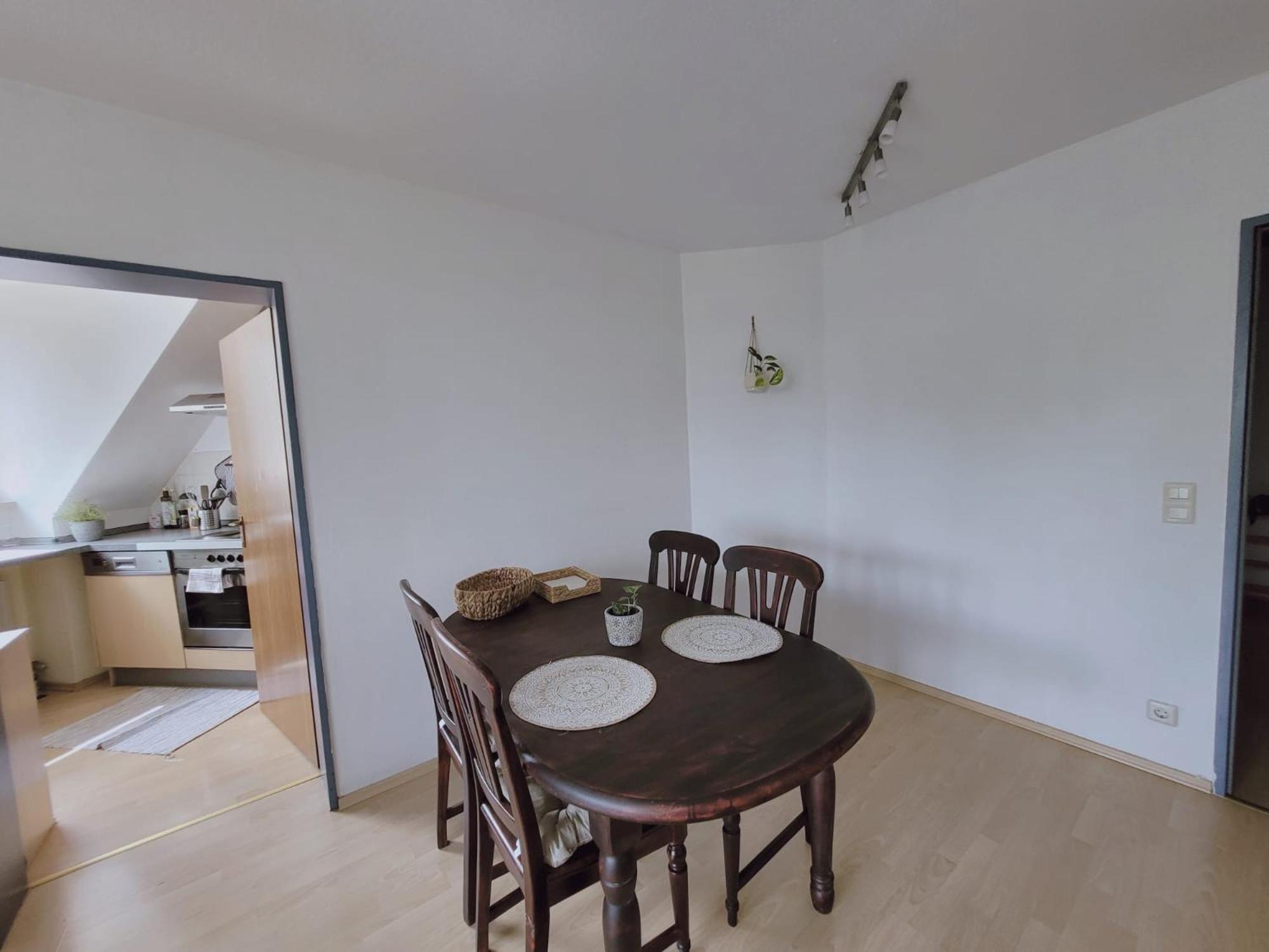 Zentrale 2 Zimmer-wohnung Mit Balkon Bayreuth
